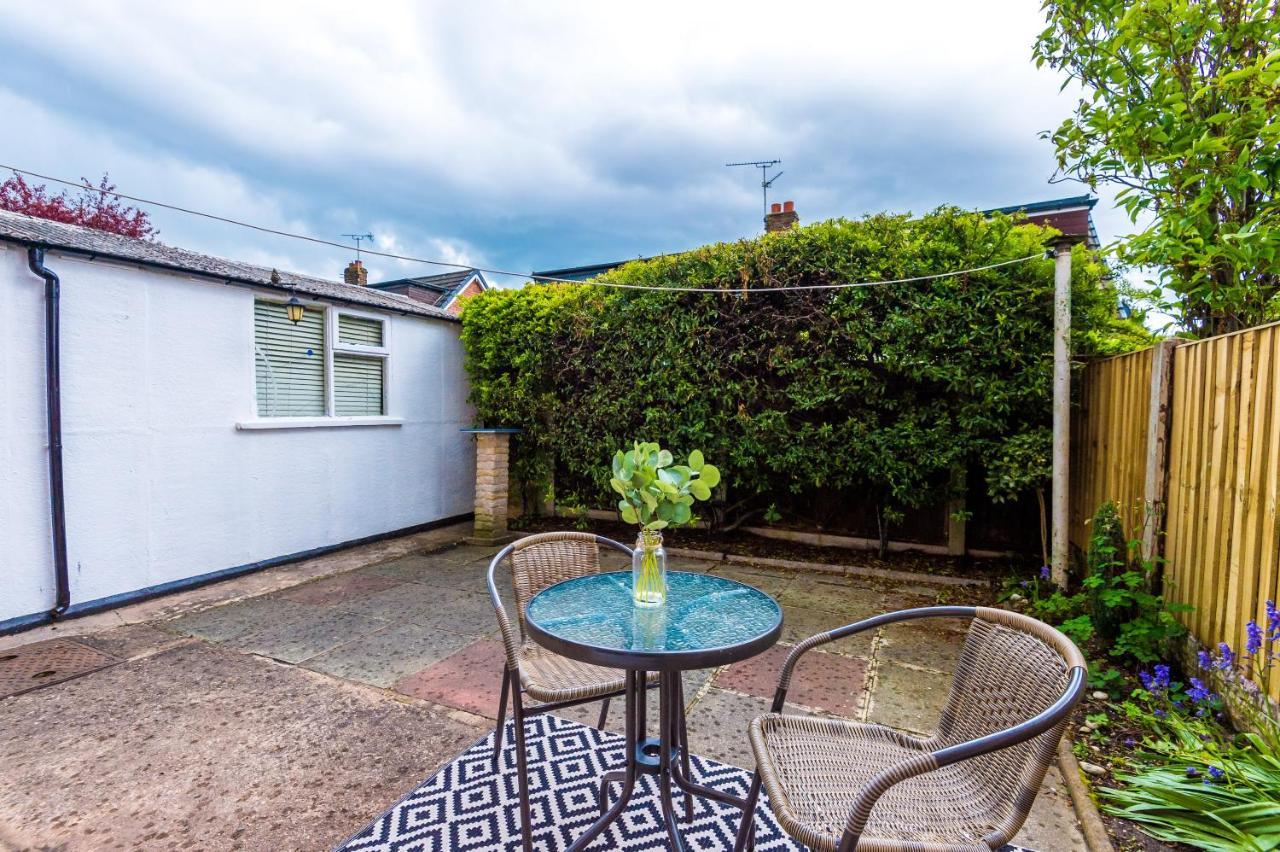 Welcoming 3 Bed Home, 10 Mins From Chester Races And Zoo Saughall Exteriör bild